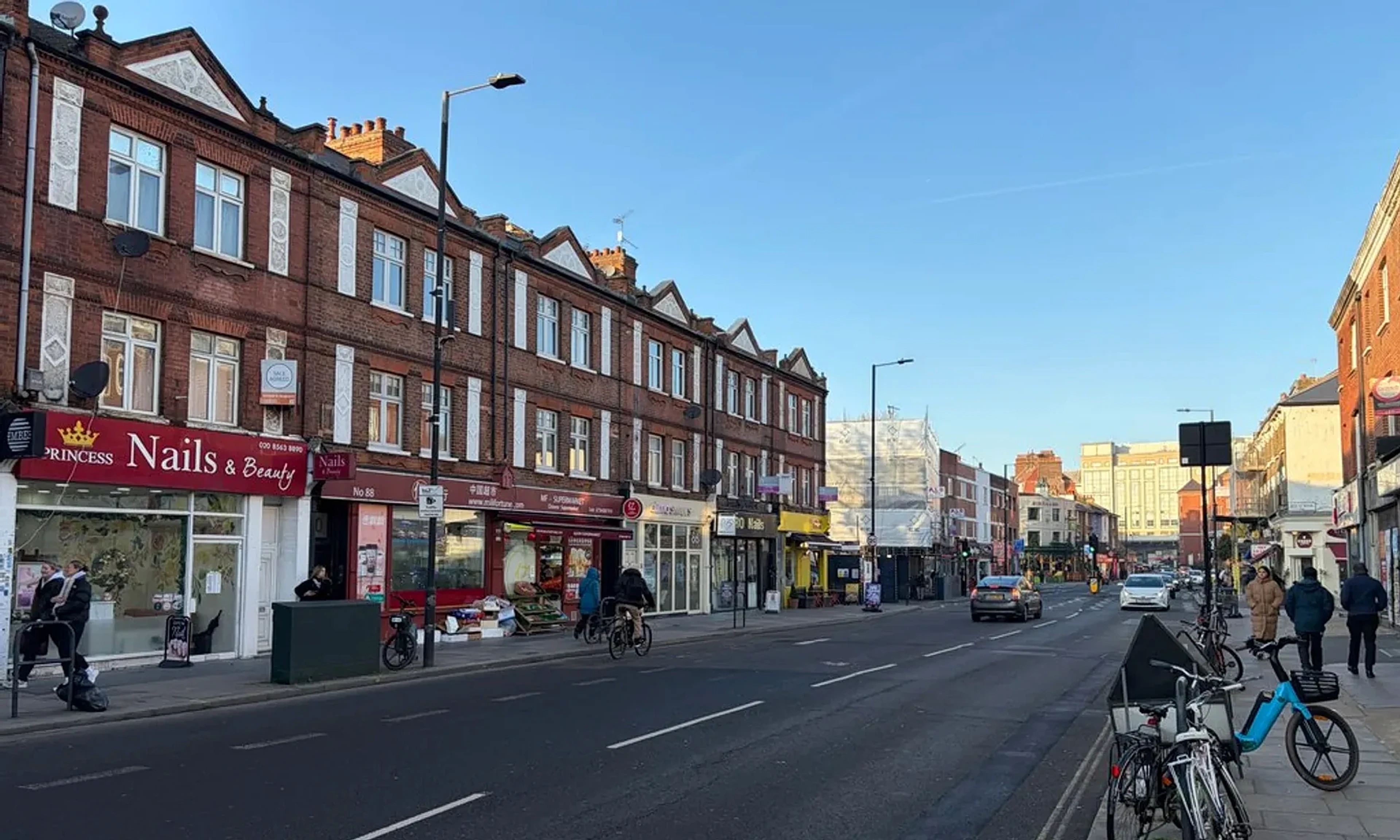 Shops and homes along Fulham Palace Road