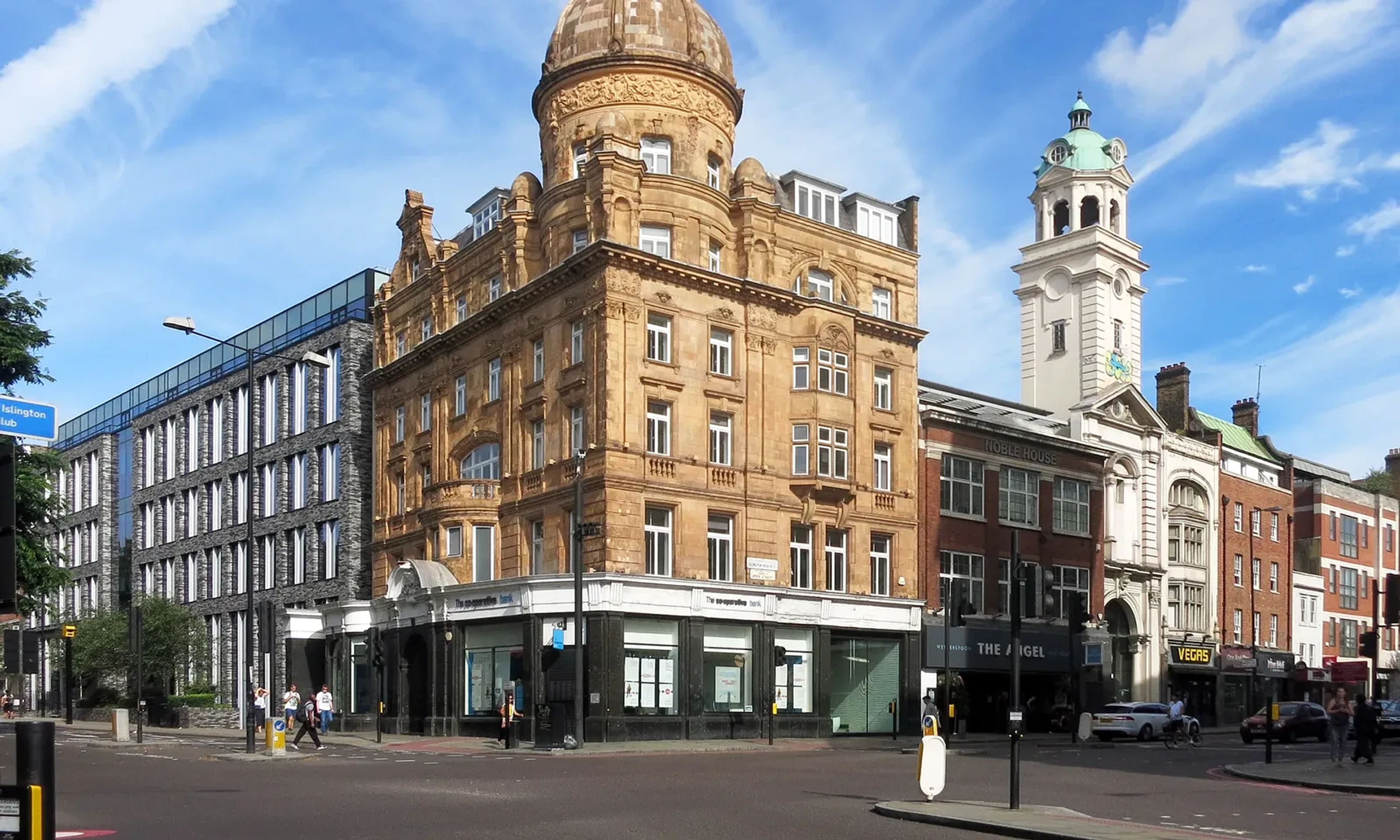 The Angel, Islington junction